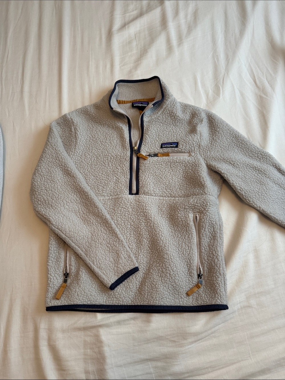Patagonia Cream Sherpa Fleece Half-Zip Pullover with Navy Trim - Picture 3 of 3